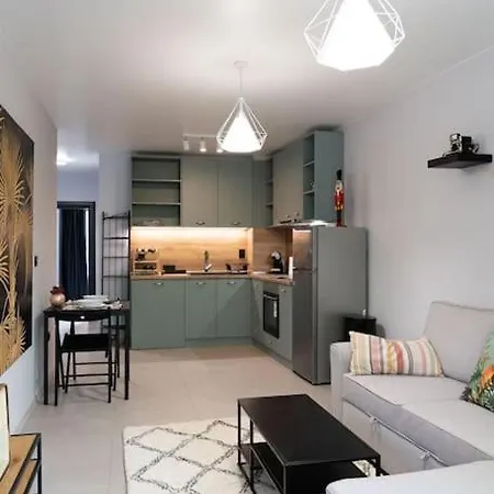 Margarita Flat