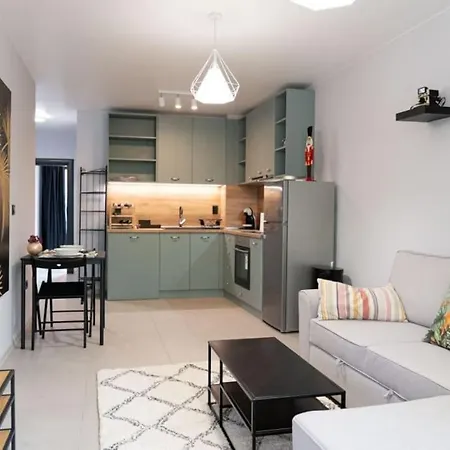 Margarita Flat